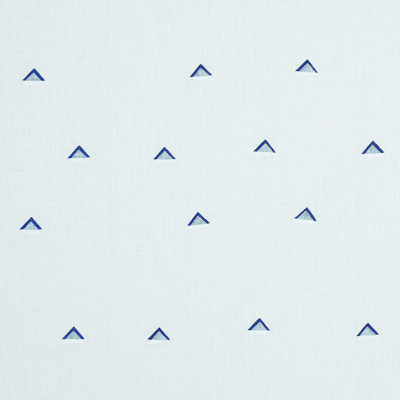 OVERLAPPING TRIANGLES | Navy & White