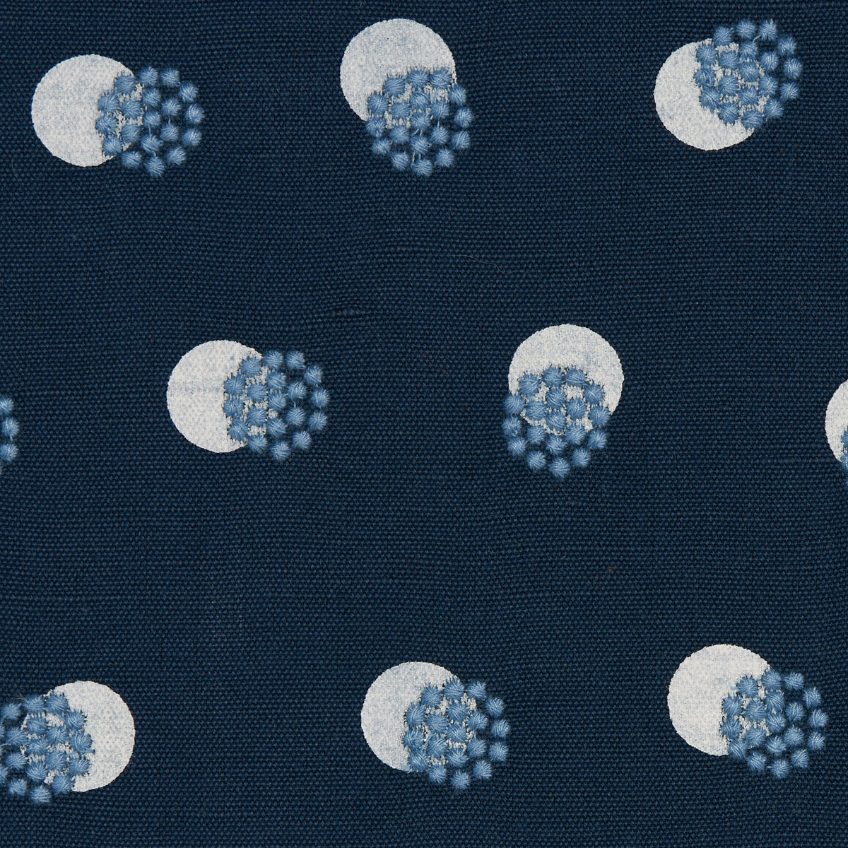 TAYLOR EMBROIDERY | Sky On Navy