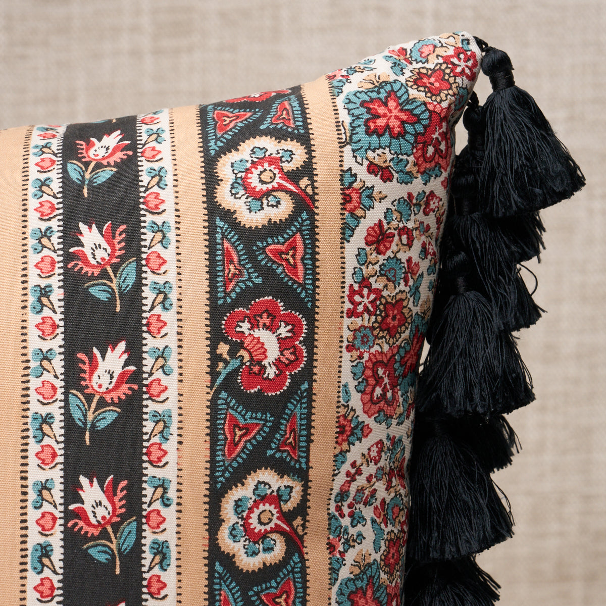 Cuscino Ines Paisley | Rouge &amp; Noir