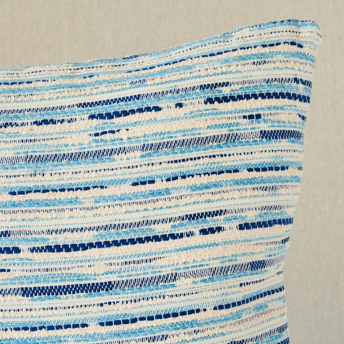 Tomori Indoor/Outdoor Pillow | Blue